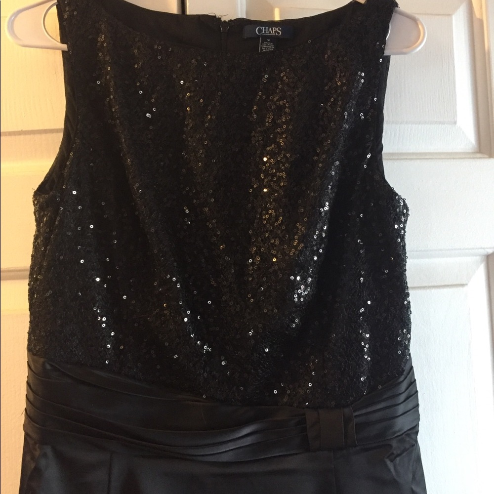 ⭐️COCKTAIL DRESS⭐️ - Picture 3 of 6